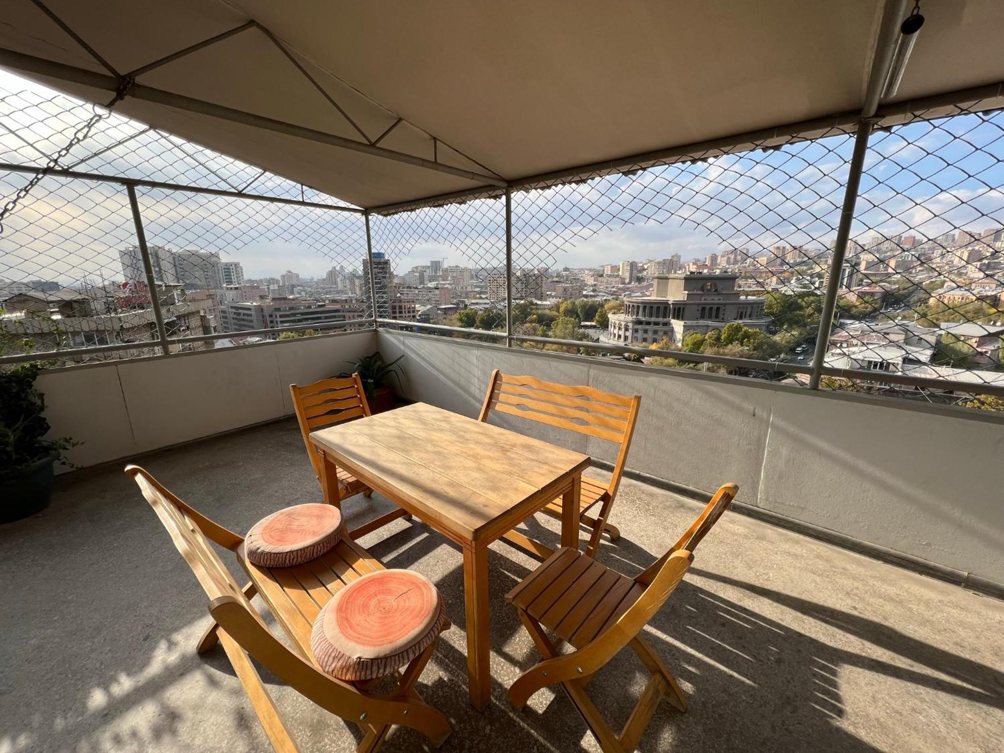 The View Apartments エレバン エクステリア 写真