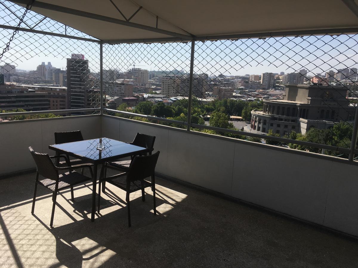 The View Apartments エレバン エクステリア 写真